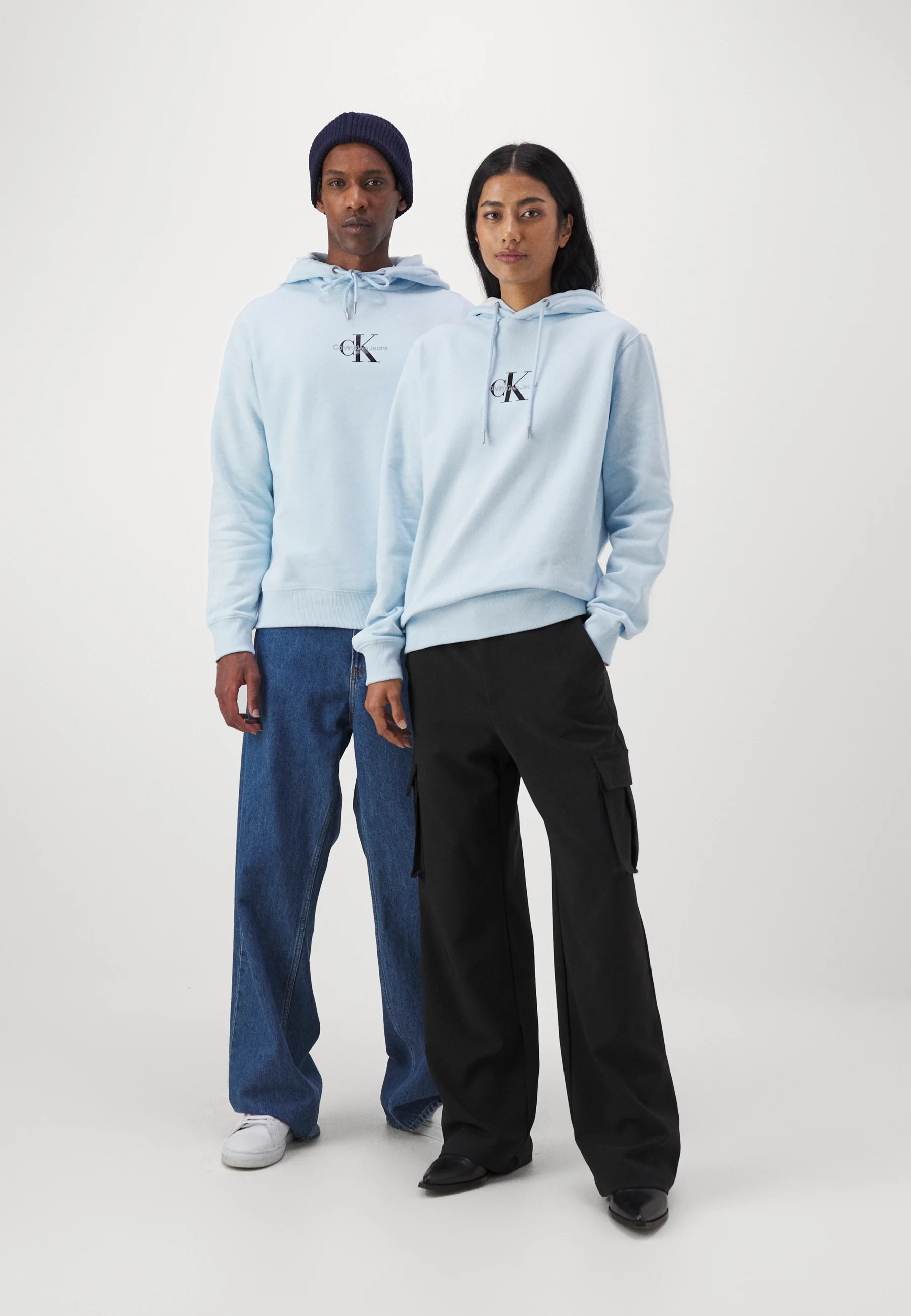 Calvin Klein Jeans REGULAR HOODIE SMALL MONOLOGO UNISEX - Felpa con cappuccio
