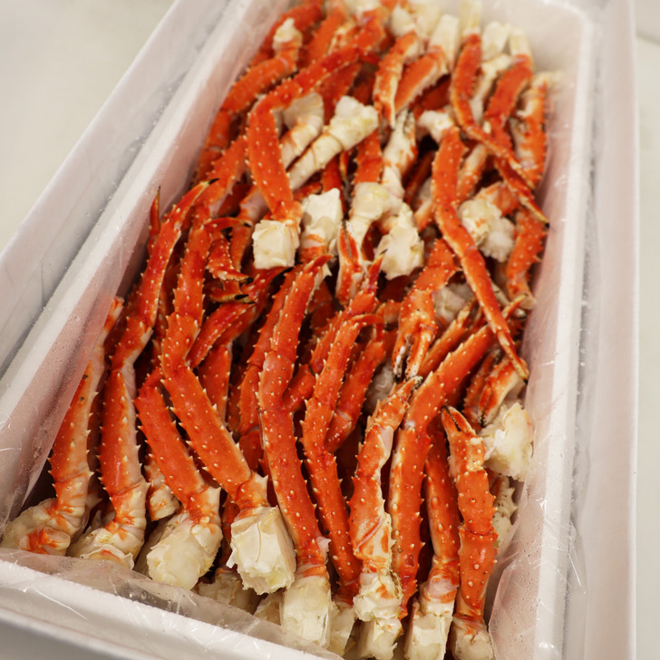 🔥 24-Hour Special Sale-Buy 1 Get 1 Free Only $99🔥Colossal Red King Crab Legs. Alaska. by the 20 lbs Pack)